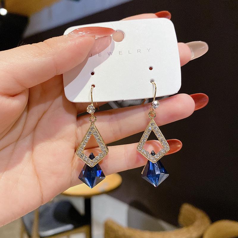 2023 Trendy High-End Crystal Dangle Earrings for Women: Korean Style French Elegant Jewelry