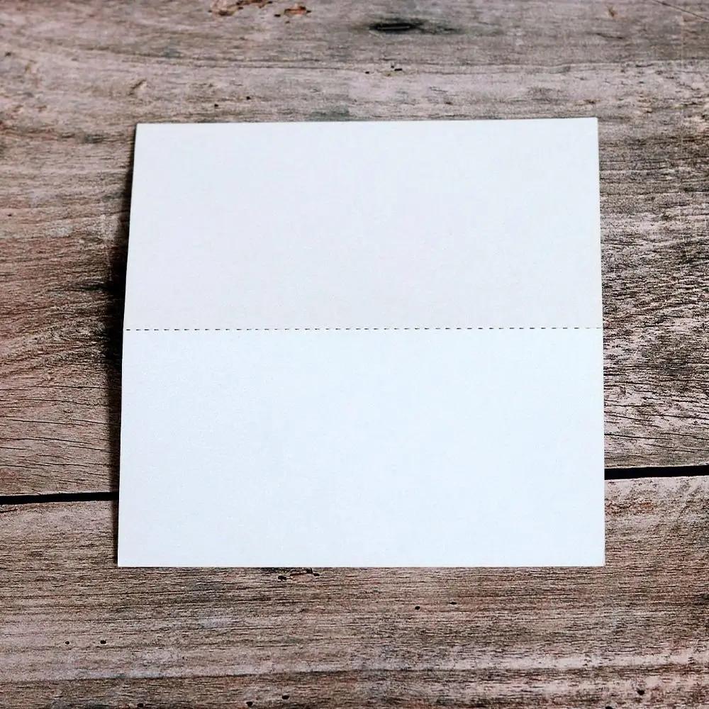 10 Stück Vintage Hochzeits-Namensschilder Kraftpapier Blanko Tischkarten Elegant gefaltet Sitzplatznummernkarte Brautparty