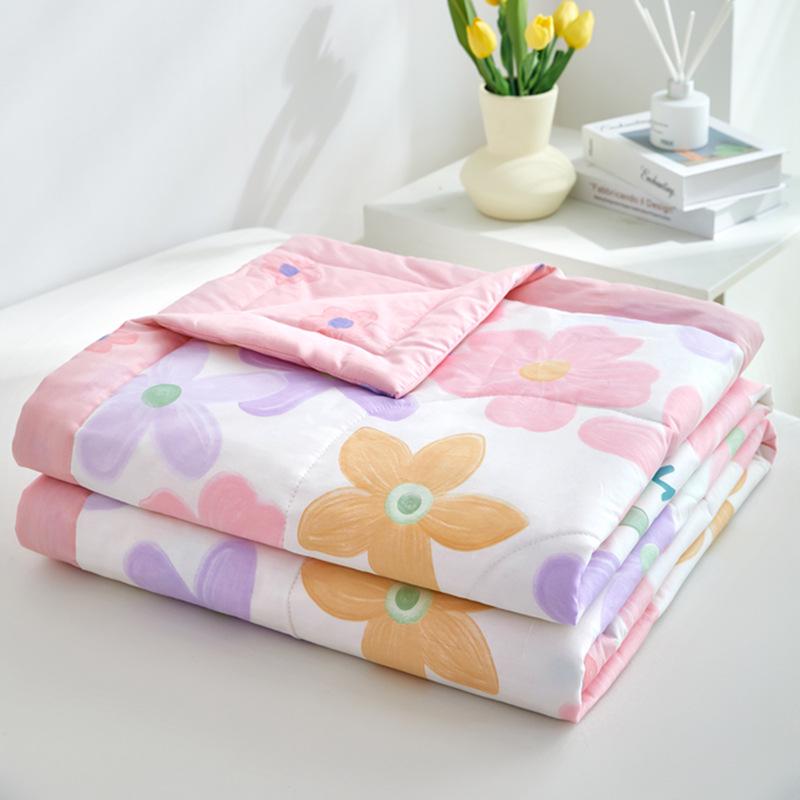 Summer Cool Cotton Quilt: Lightweight, Printed, for Double or Single Bedding