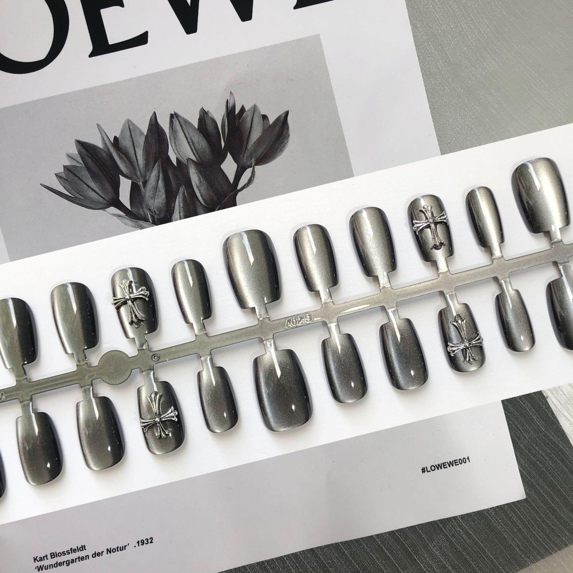 

Крутые черные кошачий глаз ручной работы Chrome Hearts накладные ногти - 30 штук, металлический панк-стиль Dark Knight All S