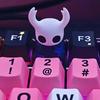 Teclados Hollow Knight Accesorios Tecla Transmisión de Luz Muñeca de Resina Linda Personalizada Decoración de Teclado Mecánico