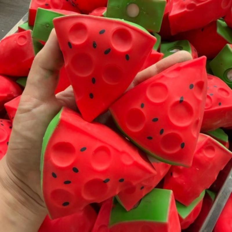 Crispy Sound Watermelon Strawberry Pineapple Block Squeezing Toy Handmade Squeeze Ball Non-Rebound Stress Relieving Toy For Gift