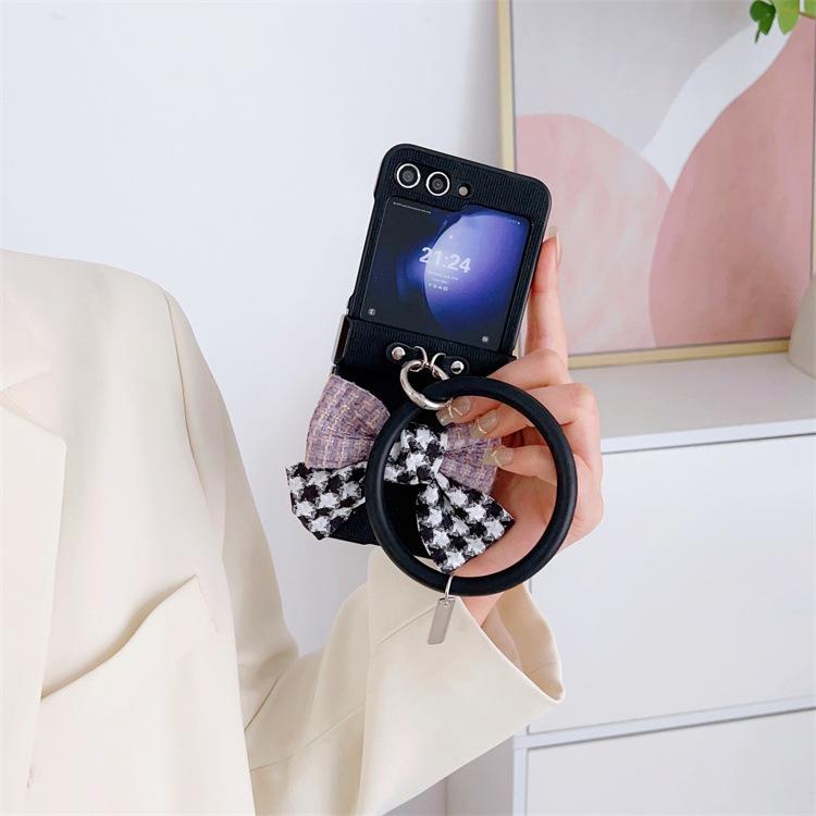 Applicable to Samsung ZFlip5 striped mobile phone case zflip4 bow portable hanging ring all-inclusive anti-drop case protective case