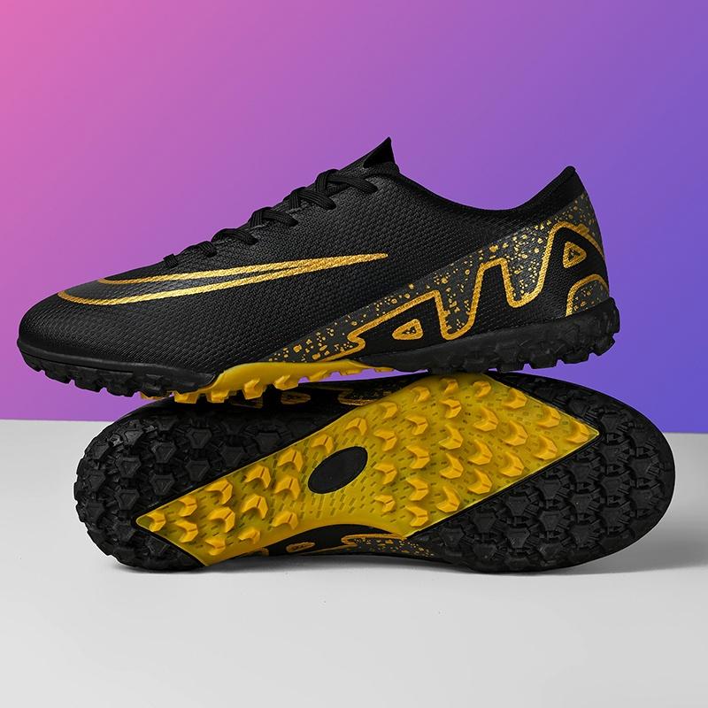 

New Men Professional Football Boots Women Ultralight Soccer Shoes Unisex Hot Sale Cleats Futsal High-quality TF/FG Sneakers 46