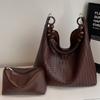 Retro Woven Tote Bag 2025 Autumn New Large-capacity Commuter Shoulder Bag Casual High-value Underarm Bag Tide