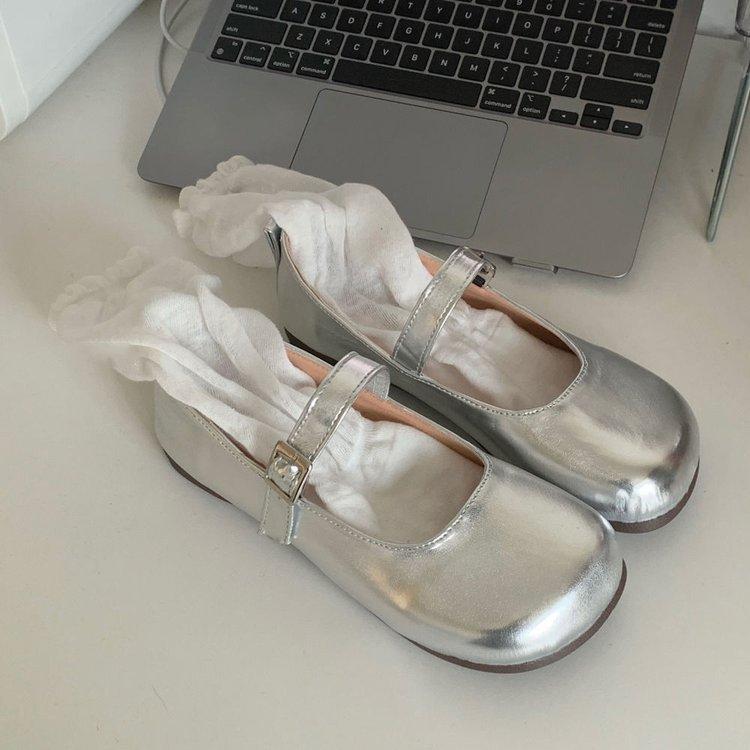

Французские ретро туфли Мэри Джейн женские весна 2025 новые маленькие кожаные туфли женские на плоской подошве универсальные серебристые одинарные туфли вечерние туфли 40 серебряный