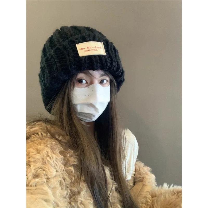 

Патч Большой Обхват Головы Синяя Вязаная Шерстяная Шапка для Женщин на Осень и Зиму Шапка, Подчеркивающая Маленькое Лицо, Универсальная Защита Ушей, Теплая Шапка M（56-58cm）