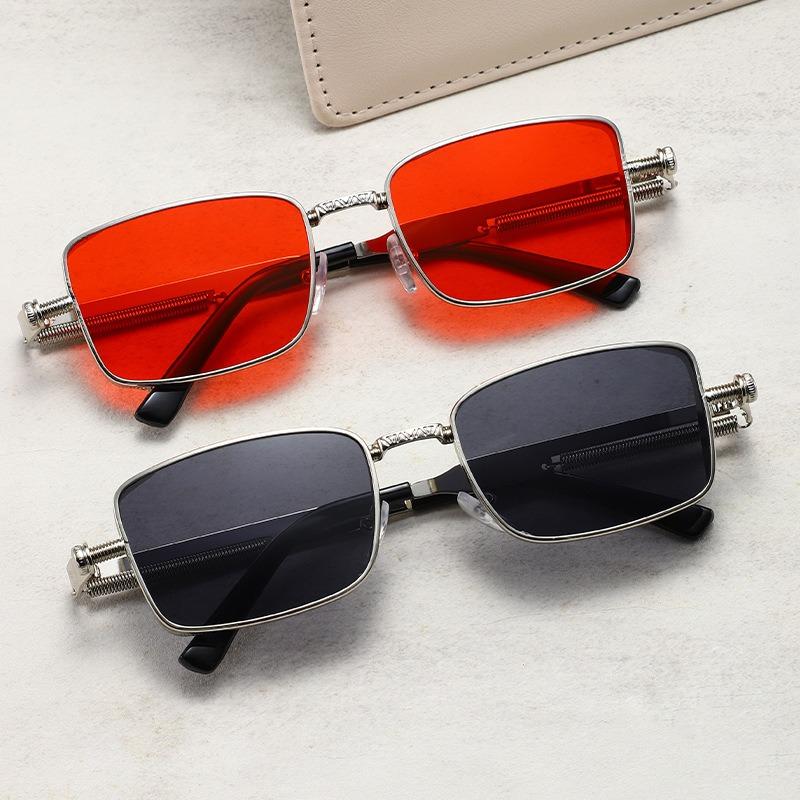 New Retro Small Frame Sunglasses For Men Steampunk Metal Spring Leg Glasses Personalized Sun Glasses For Europe America