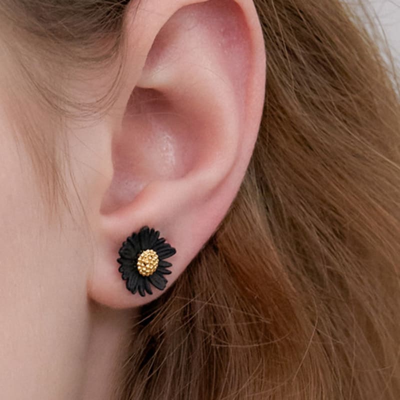 OVLA DAISY FANTASY EARRING_2color JE056