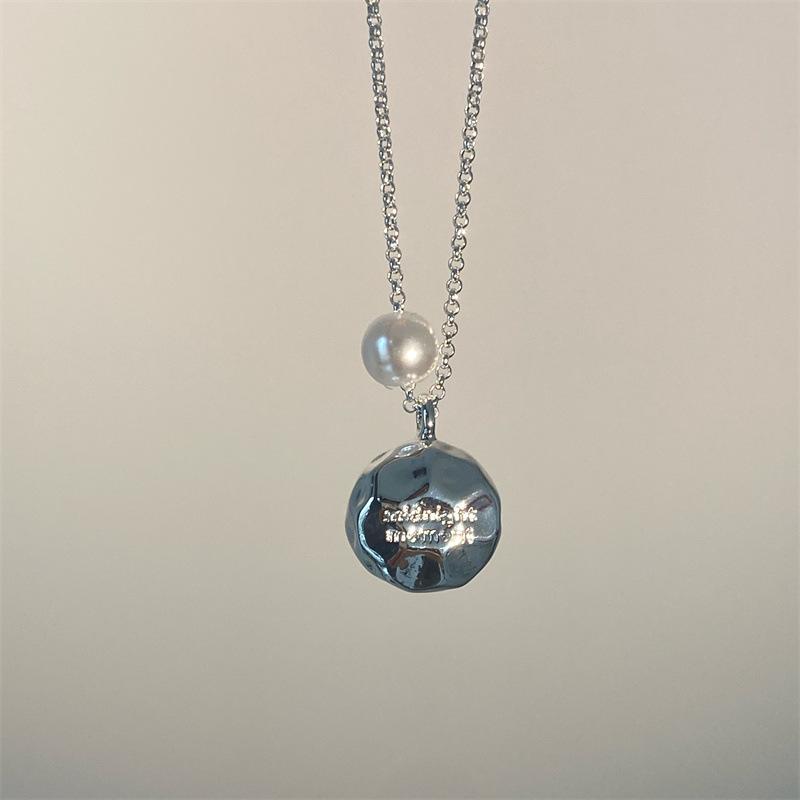 Dongdaemun Double Pearl Silver Necklace: Stylish, Unique, and Minimalist Clavicle Chain