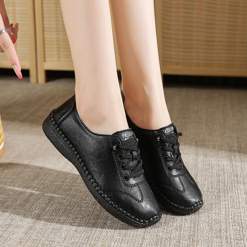Women's Flat Shoes Round Toe Flat Sole Elastic Strap One Kick Women Single Shoes Retro All-match Spring Autumn Leisure Shoes