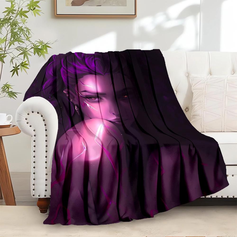 

K-POP Anime Girls Group - Four Seasons Soft Warm Blanket - All-Season Thick Knit Polyester Bedspread for Bed, Camping, Travel - Perfect Gift 100x150cm