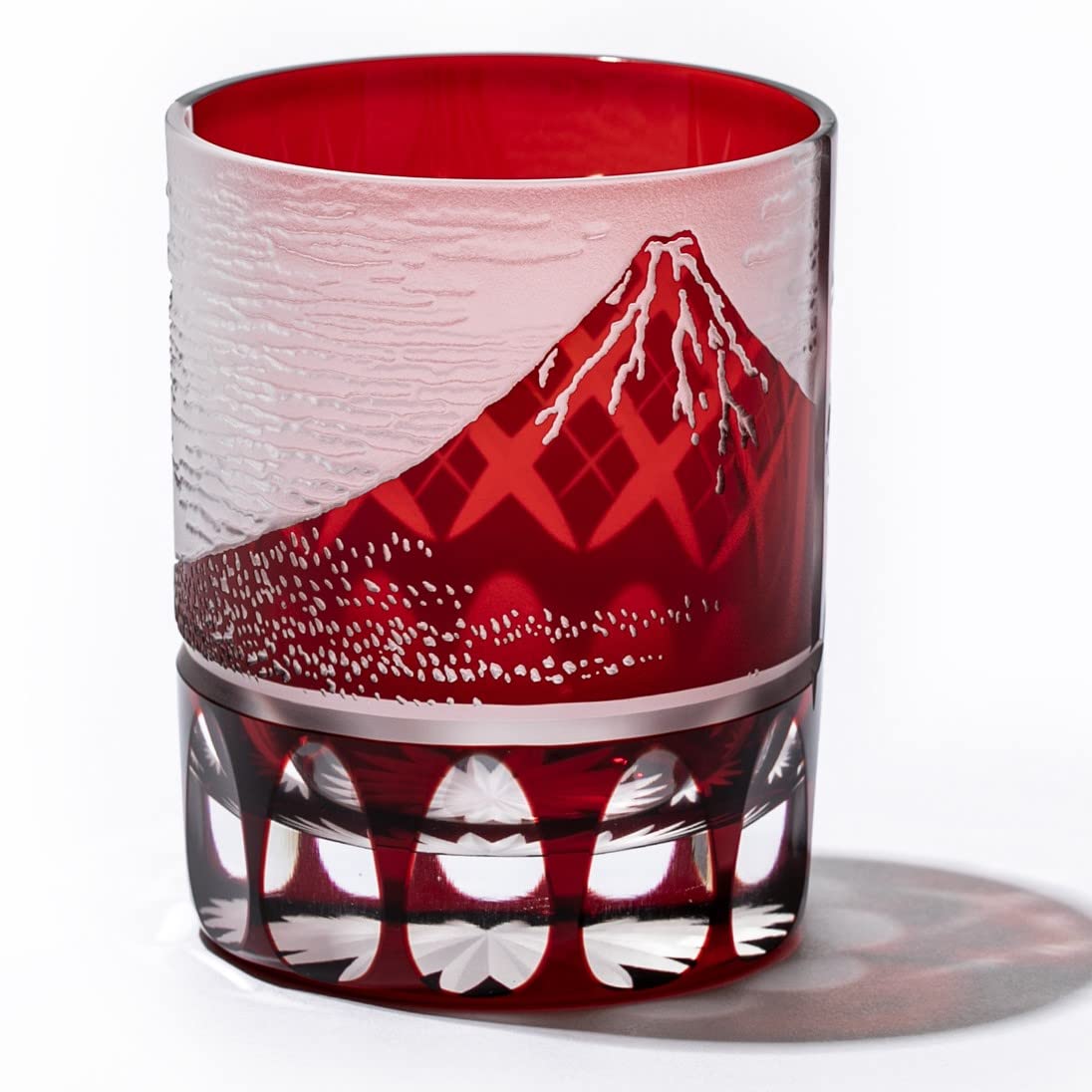 

Kobo Edo Kiriko Red Fuji и Yarai Crest Старая стеклянная деревянная коробка Сделано в Японии [официальный представитель Taimuro] (красный) ТБ15-203Р
