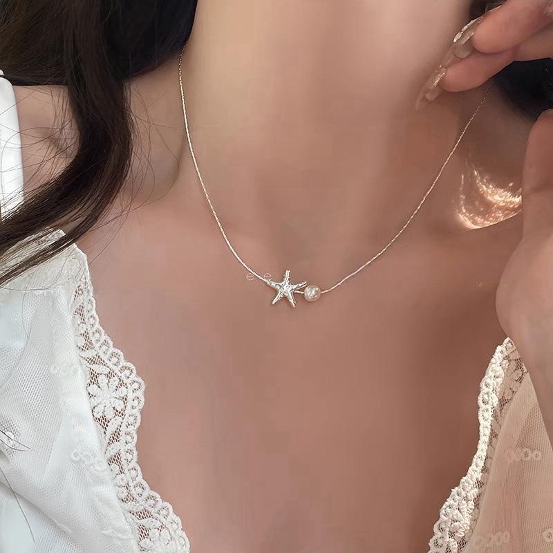 Simple starfish pearl necklace collarbone chain, versatile temperament, exquisite and unique star neck chain