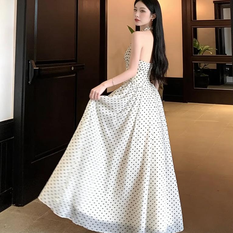 French Neck Polka Dot V-neck Dress, High-end Summer Off-the-shoulder Back Waist Temperament Dress, Fluffy Long Dress
