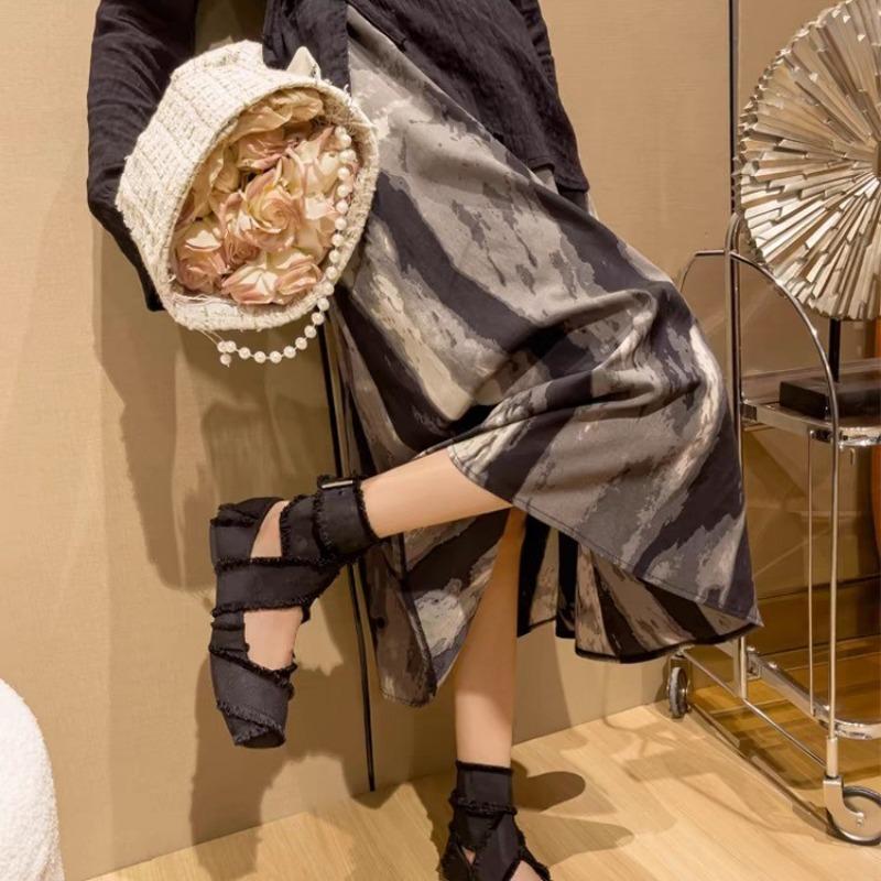 Fashion Women's Fashion Ballet Single Shoes Square Head Shallow Mouth Cross Strap Fringe Soft Soled Non-slip Mary Jane Flat Shoes