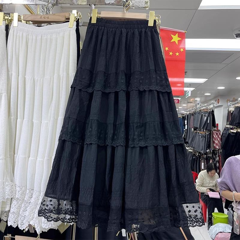 2025 new gentle wind white lace cake skirt women's summer high waist pendulum A-shaped skirt long skirt