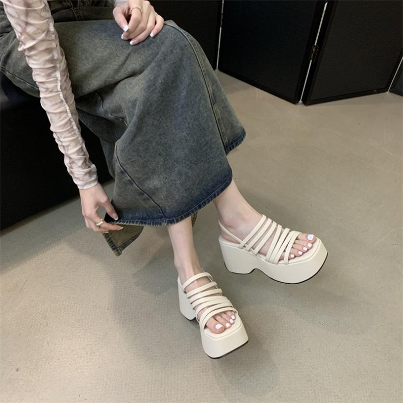Beach Fashion Waterproof Roman Sandals Ladies Chunky High Heels Fashion High-heeled Slippers Wedge Casual Sandals