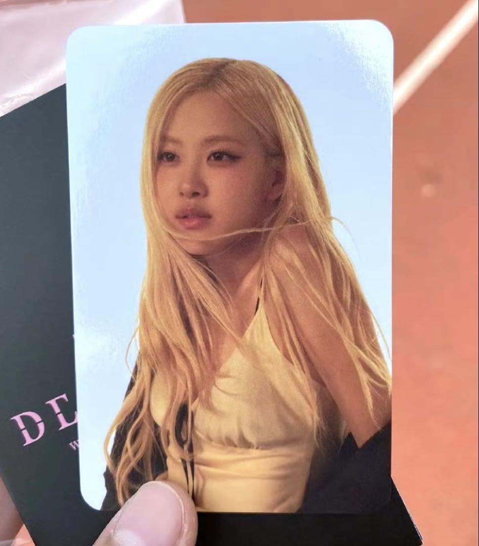 

[USED] BLACKPINK Rosé Waltz Live WVS Members Only Trading Card A