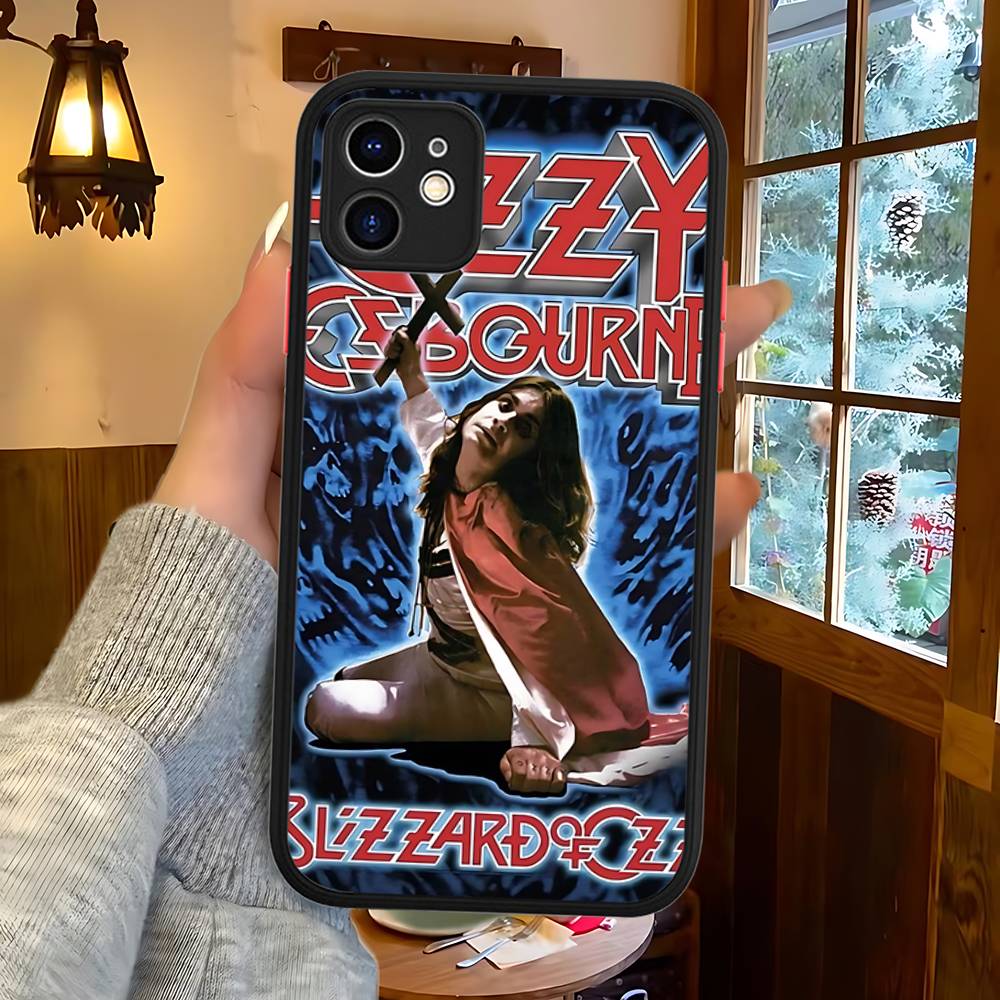 

O-Ozzy Osbourne Band Phone Case For IPhone 16 15 14 Plus 15 13 12 11 Pro Max X XS MAX Matte Cover iphone 13 pro