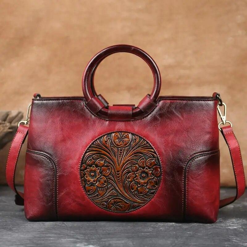 

2026 New High Quality Leather Women Handbag Retro Handmade Embossed Shoulder Bag For Women Large Capacity Female Messenger Bags красный