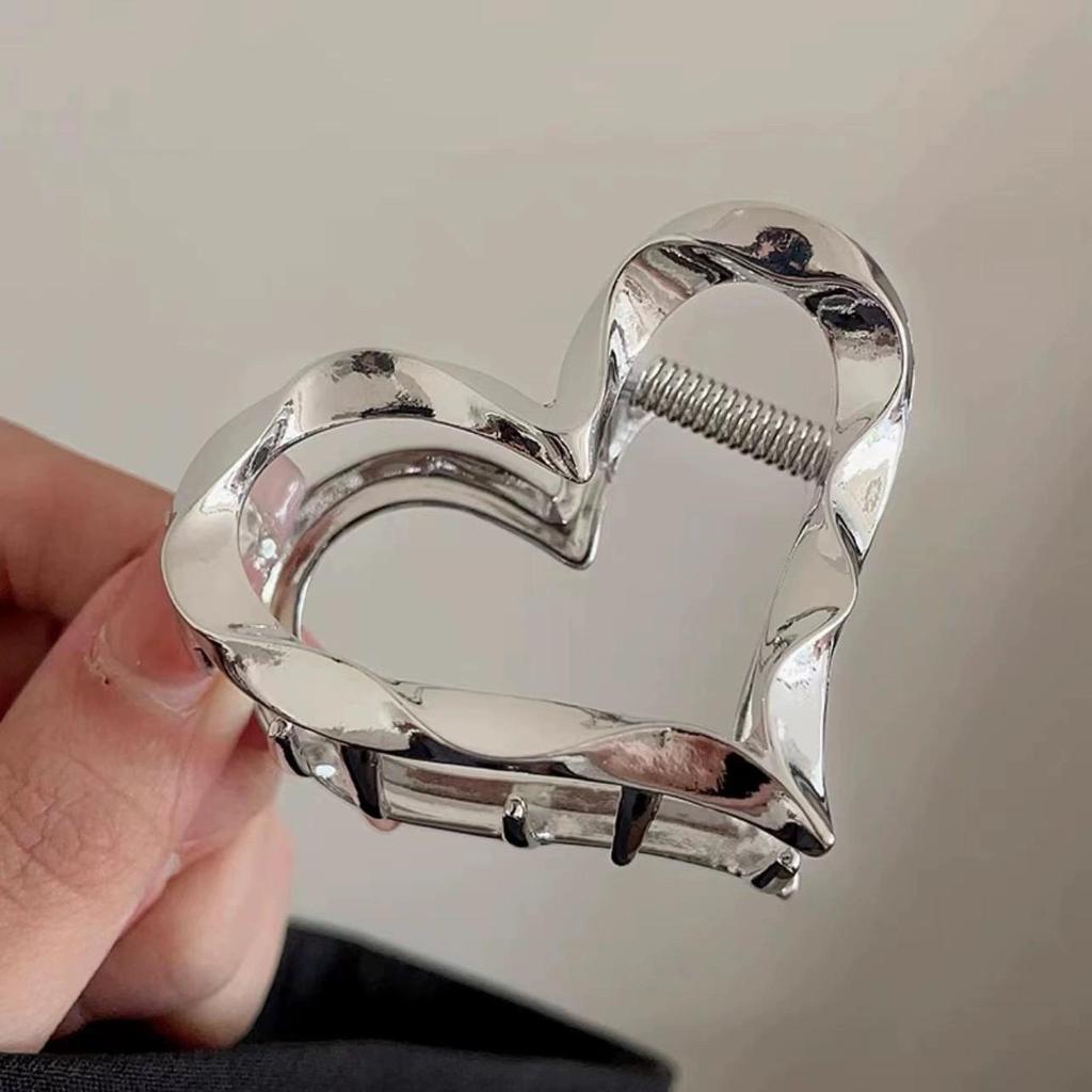 Sweet Cool Y2K Star & Heart Hammered Claw Hair Accessories - High-End Updo & Shark Clips