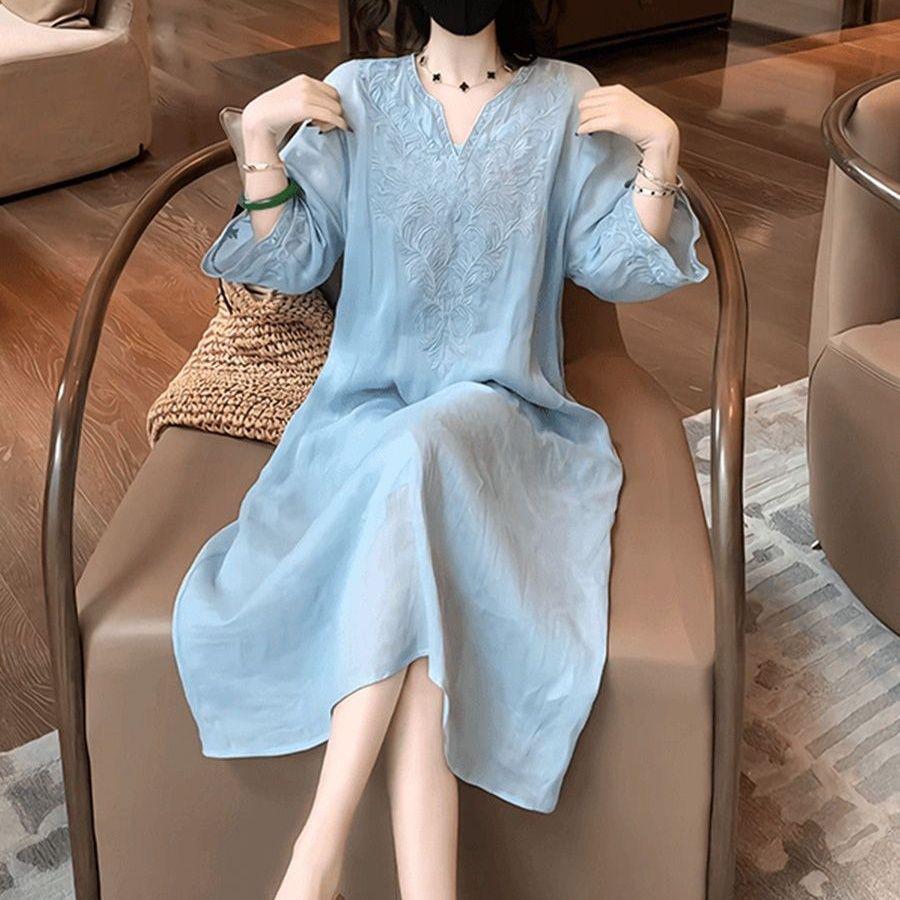 Cotton-Linen Chinese Style Embroidered Dress - Summer 2025 Collection