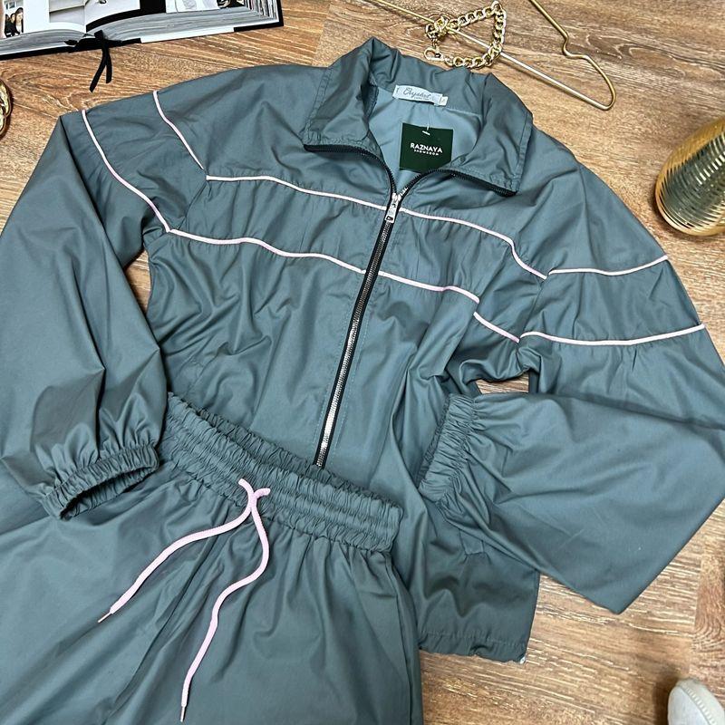 

2025 Amazon European and American Summer Casual Women Loose Long sleeve Zip-up Cardigan Outerwear Lace Wide Leg Short Pants Suit Green XL