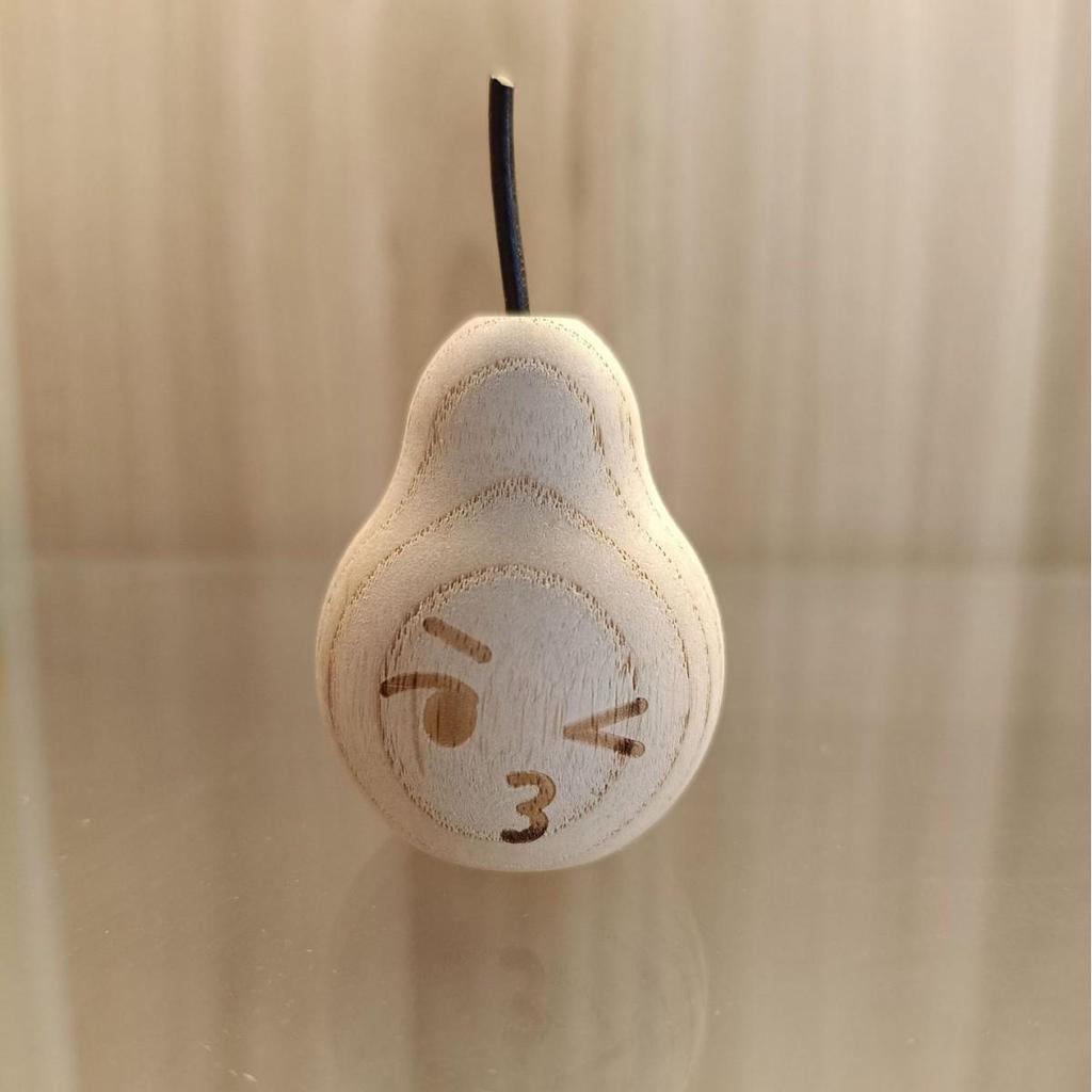 Wooden Apple Pear Diffuser: Custom Sizes, Child-Friendly Handles, Perfect for Home Décor
