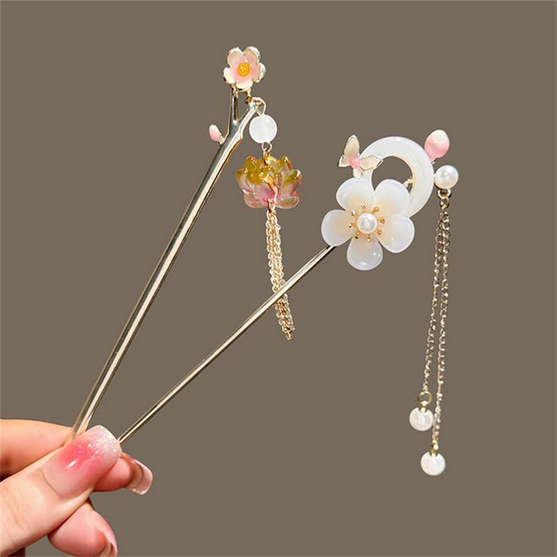 Elegant Chinese Style Hair Clip Tassel Hair Stick Traditional Floral Design Hairstyle Accessor Women Jewelry Hairpin Hair Needle