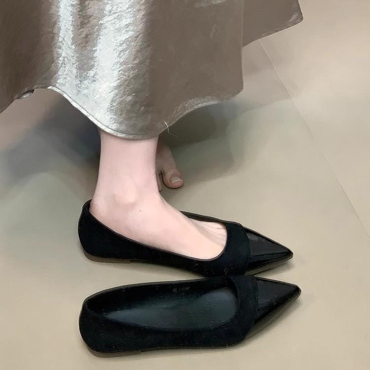 Spring and Summer 2025 New Flat Shoes French Versatile Pointed Inner Height Increase with Skirt Shallow Mouth Splicing Commuter Shoes