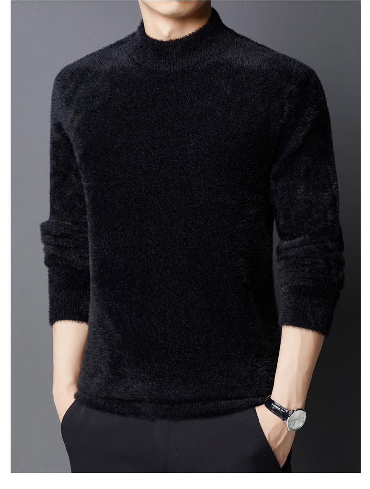 Men's Thick Chenille Velvet Turtleneck Sweater with Golden Carving
