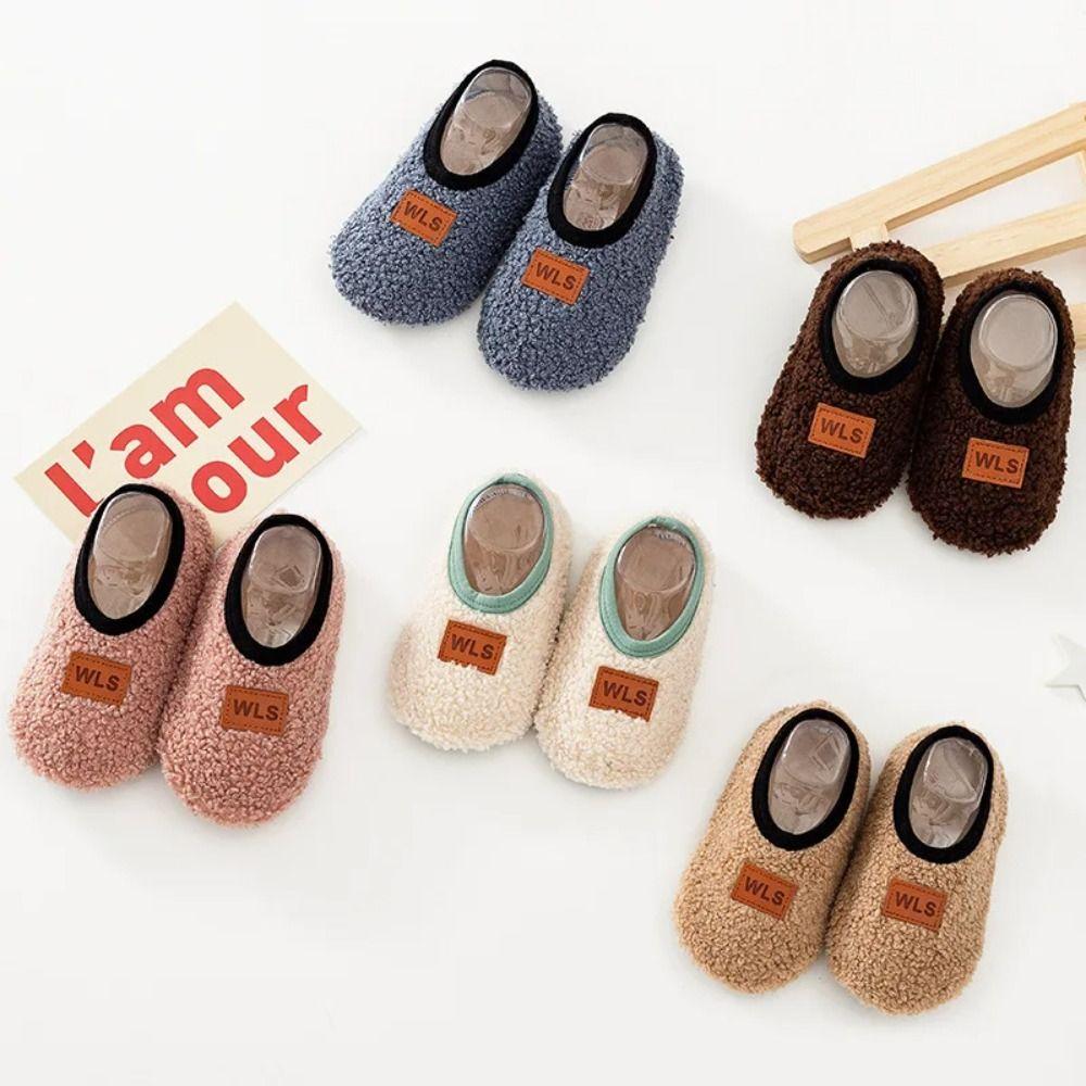 Warm Toddler Shoes Anti-slip Walking Shoes Fashion Plush Floor Sock  Winter