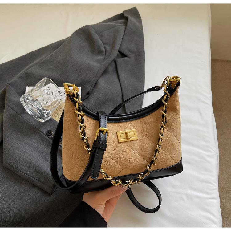 2025 new retro versatile niche chain stray bag simple fashion versatile high sense single shoulder messenger bag tide
