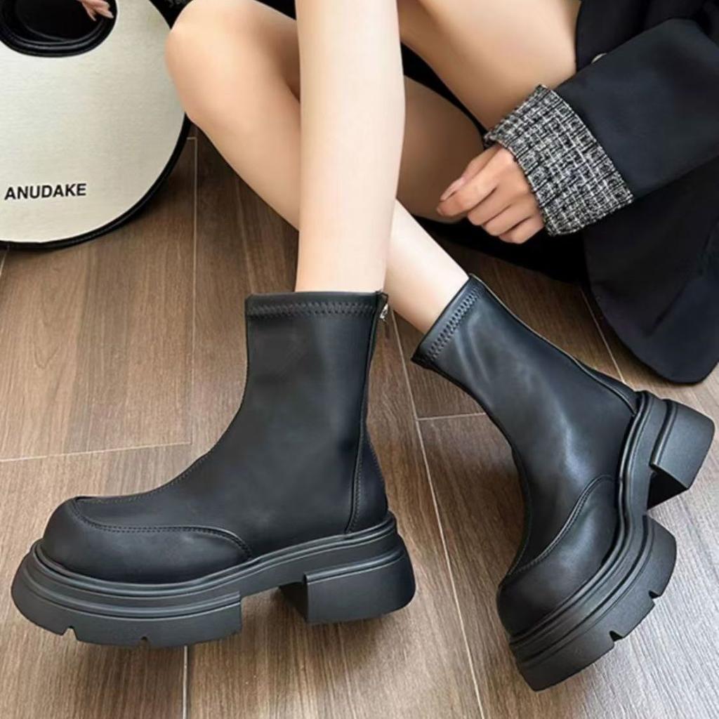 Dopamine Black Platform Martin New Fashion Chic British Ultra-light Versatile Autumn Short Boots Women