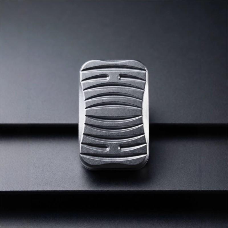 Fingertip Metal Edc Stress Easing Toy Fingertip Gyroscope Sliding Push Card Decompression Toy Creative Edc Stress-Relieving Toys