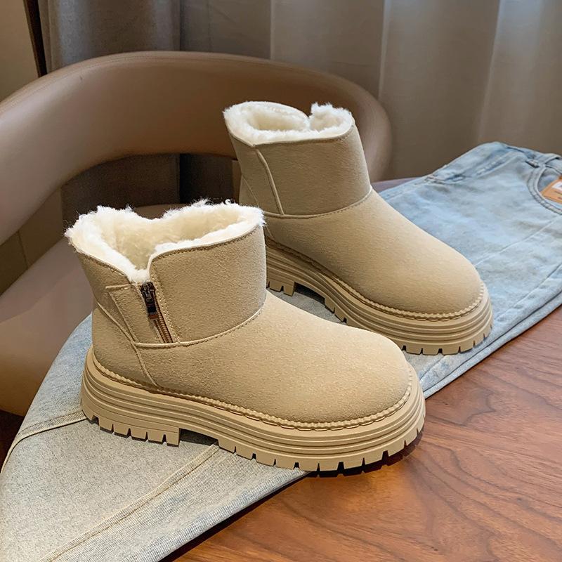 Winter Warm Snow Boots for Women Non-Slip Chunky Platform Ankle Booties Shoes Women's Faux Fur Lining Comfortable Faux Suede Short Boots With Zipper