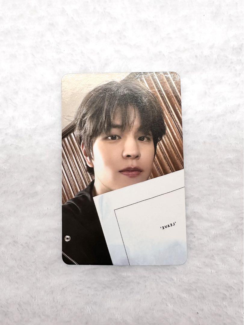 

[USED] straykids Raku star popup store MD Seungmin