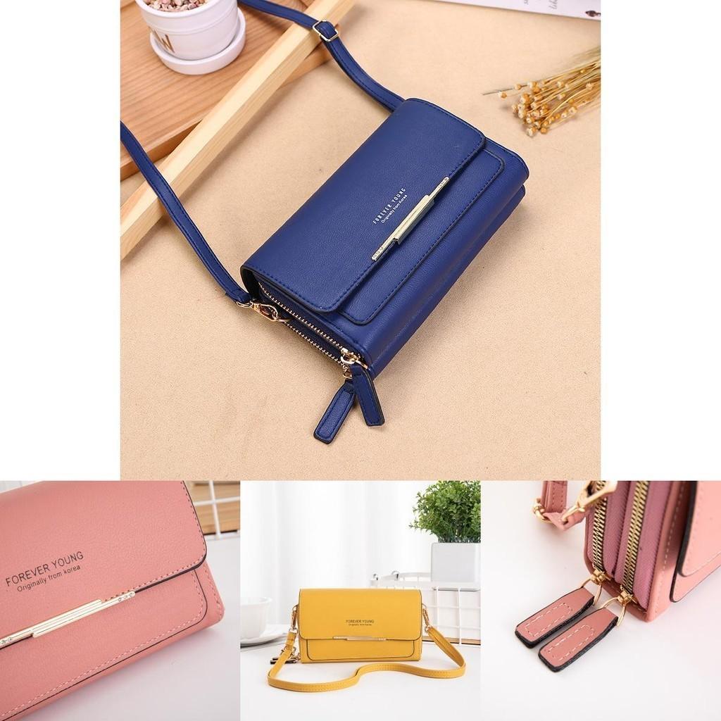 Elegant Leather Shoulder Bag For Women With High Capacity And Adjustable Strap