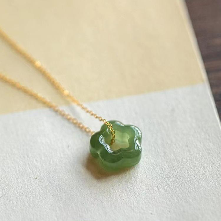 Hollow Carved Flower Shaped Pendant Necklace Natural Jade Necklace Dainty Choker