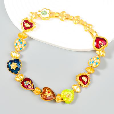 Vintage Palace Rhinestone Necklace for Women Flower Heart Portrait Collar Party Jewelry Accessories