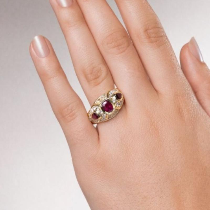 Classic Luxury Inlaid Shiny Red Geometric Synthetic Zircon Ring Suitable for Women's Daily Dating Banquet Engagement Jewelry