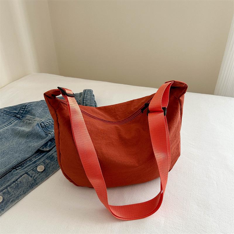 Summer Personalized Bag Crossbody Bag Women's New Fashion Shoulder Bag Large Capacity Crossbody Commuting Toy Bag