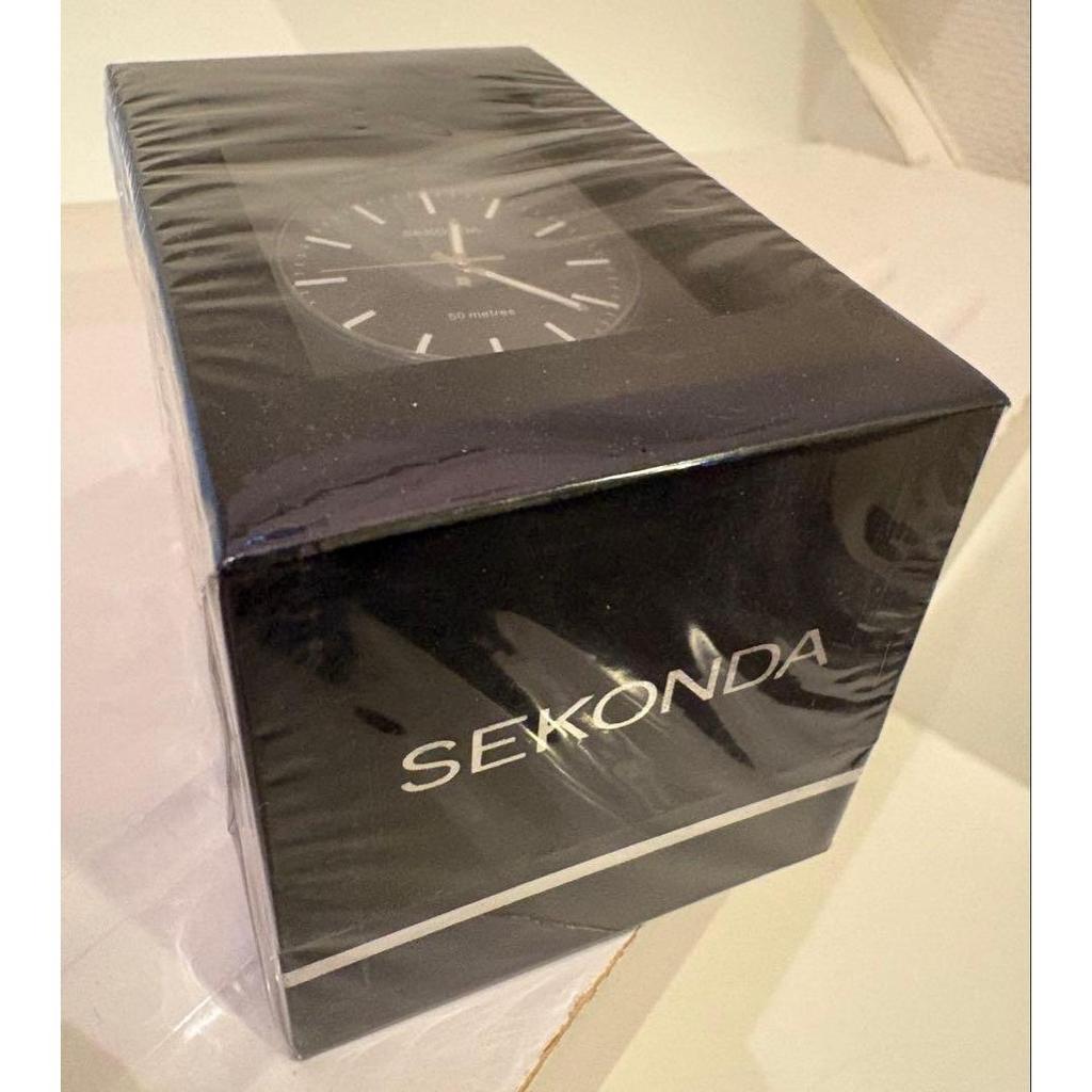 Used  (New) [SEKONDA] Second Watch