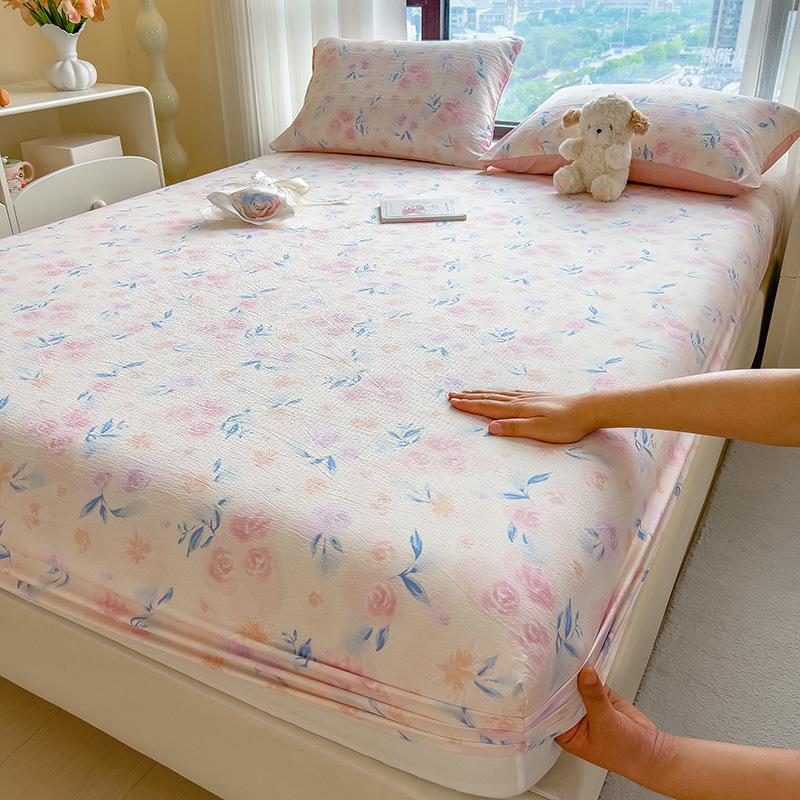 Washable Printed Fitted Sheet, Soft, Comfortable and Not Easy To Shift, Comes In A Variety of Colors and Is Suitable for All Seasons.