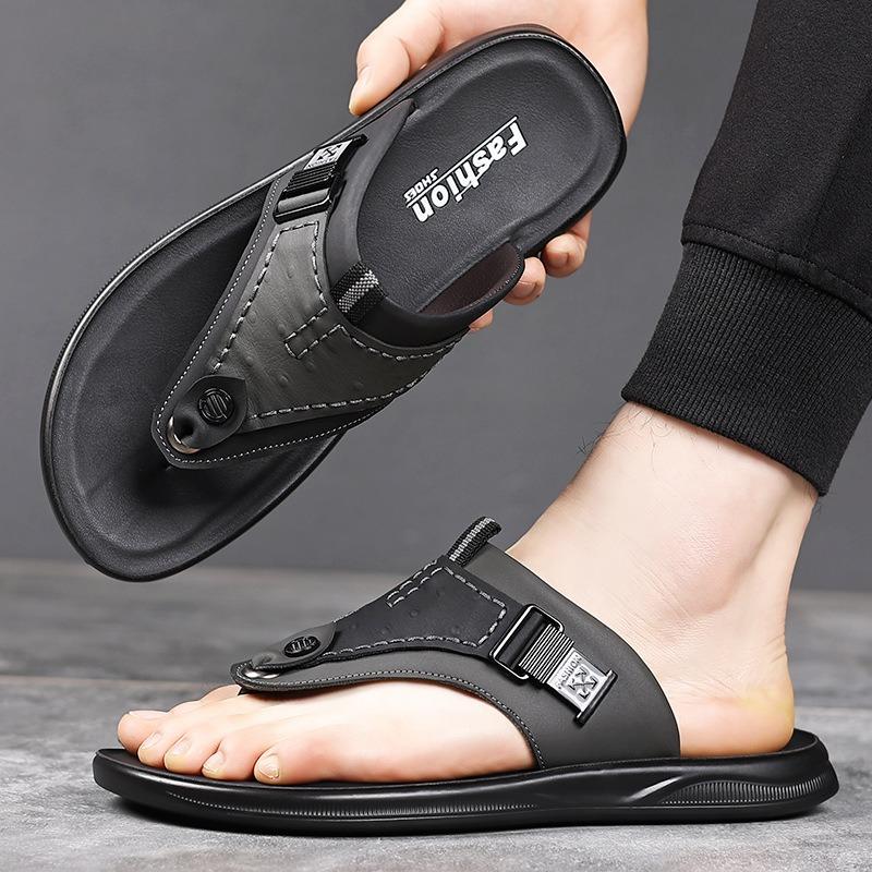 Men's Flip-flops 2025 Summer New Casual Slippers Fashion Leather Slippers for Men Outdoor Anti-Slip Flat Sandals Designer Slides