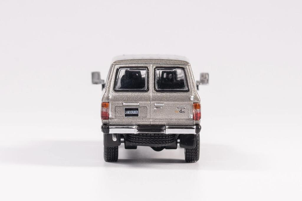 Gaincorp Products Scale Toyota Land Cruiser 60 LHD Gray Finished Model 1/64 - KS-029-90