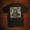 Tricou Sinister Vintage Krampus, Tricou Unisex Crăciun Înfricoșător, Tricou cu Grafică Creepy Krampus pentru Sărbători, Tricou Gothic Vintage