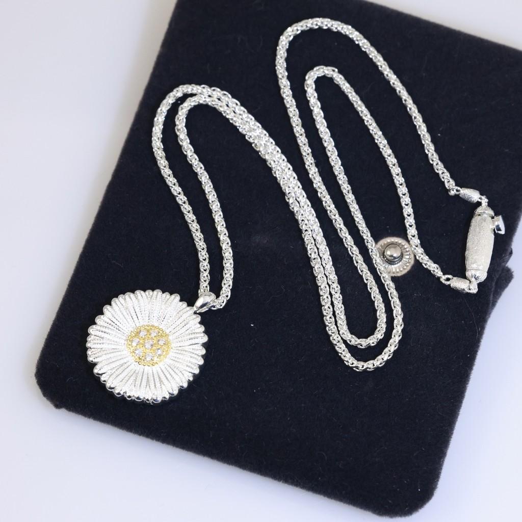 

Намисто «Ромашка» Італійський ювелірний бренд високого класу намисто в стилі ретро-палацу з гальванічним покриттям кольору жовтого золота 18 каратів