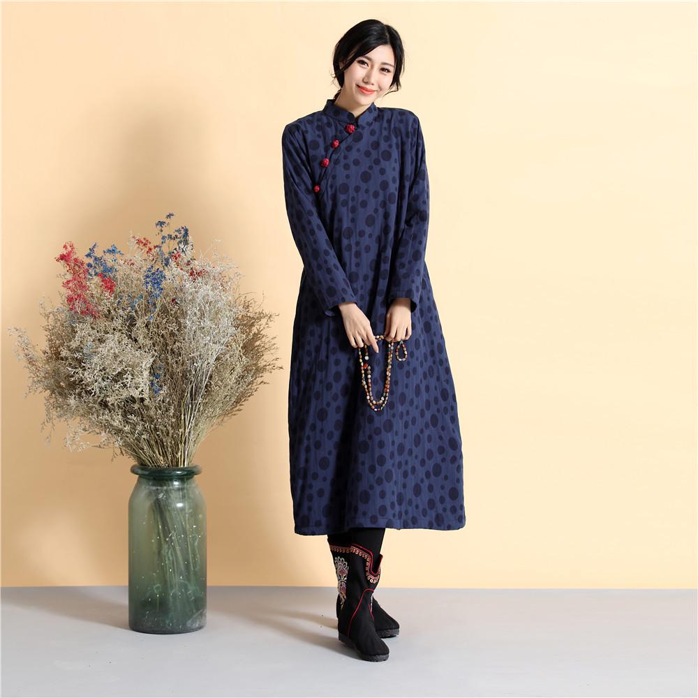 Autumn/Winter Ethnic-Style Fleece-Lined Cotton Linen Long Dress with Frog Buttons and Lantern Skirt.